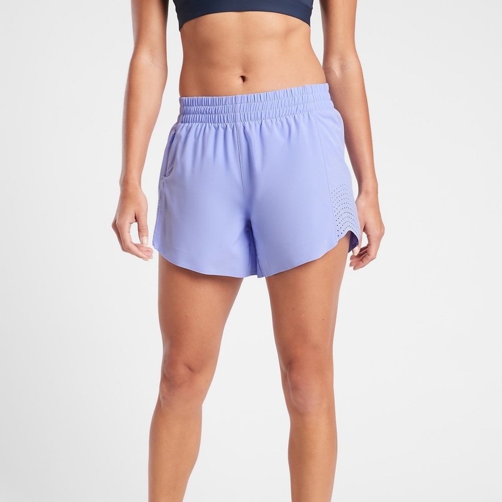Athleta Hustle 4.5” Short